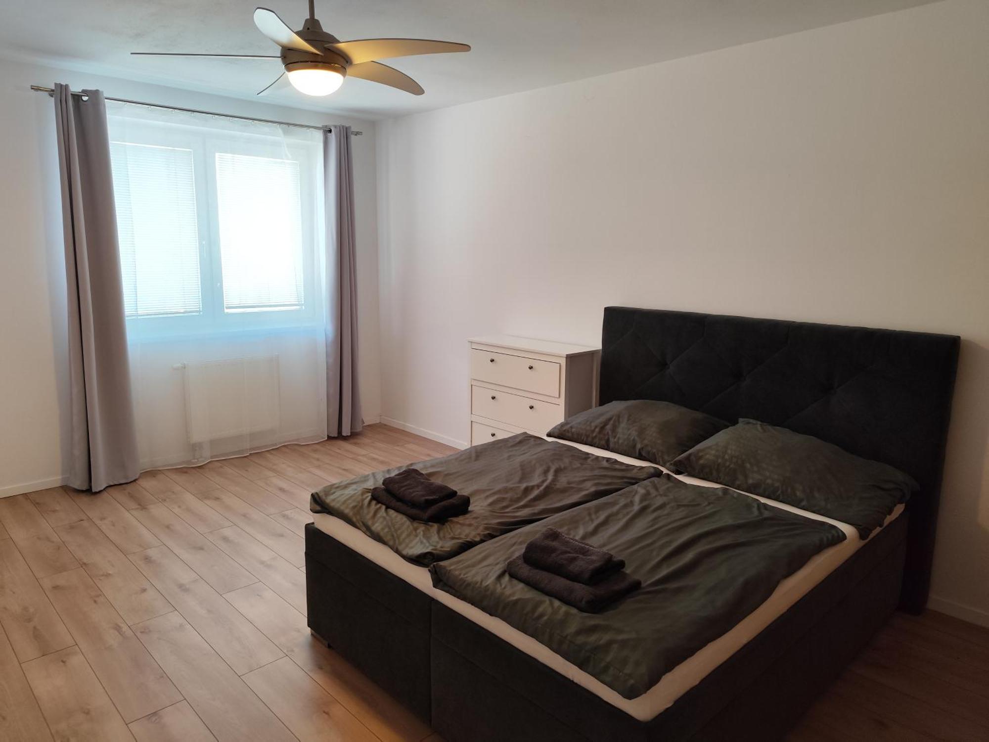 Apartament 2 Apartment, Near Oc Galeria, Petrzalka *